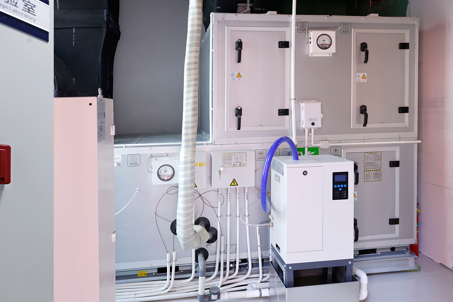 Modular Cleanroom Integrated Components